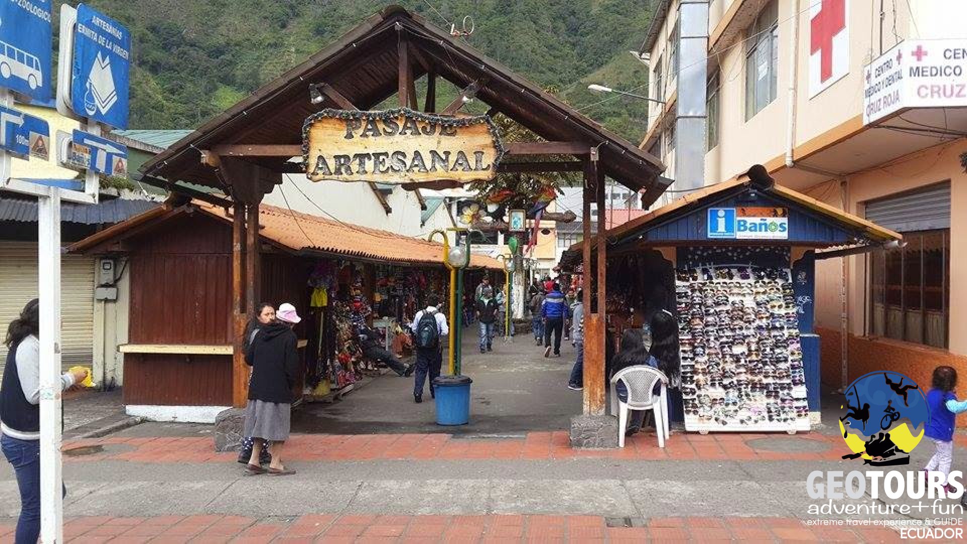  Foto Where to buy souvenirs in Baños?